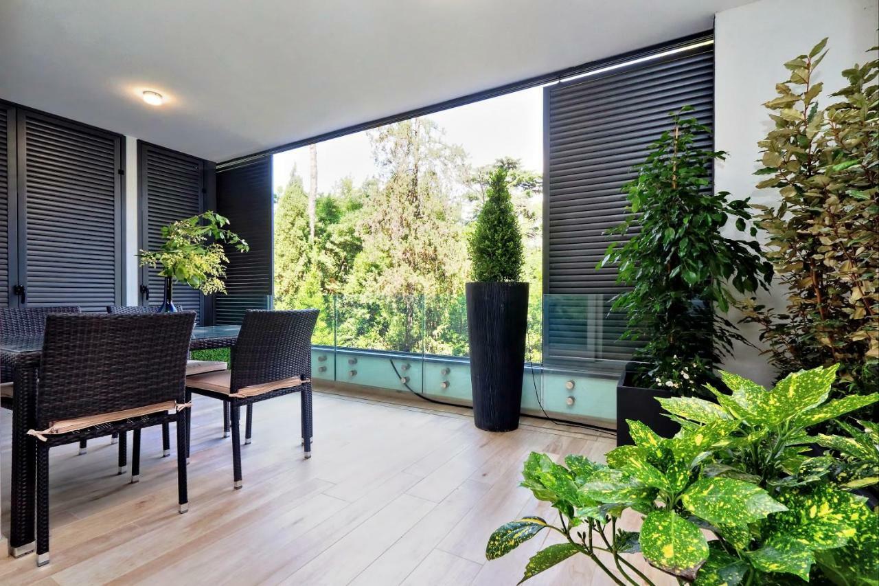Green Terraced Apartment. 3 Stops From Colosseum Exterior foto