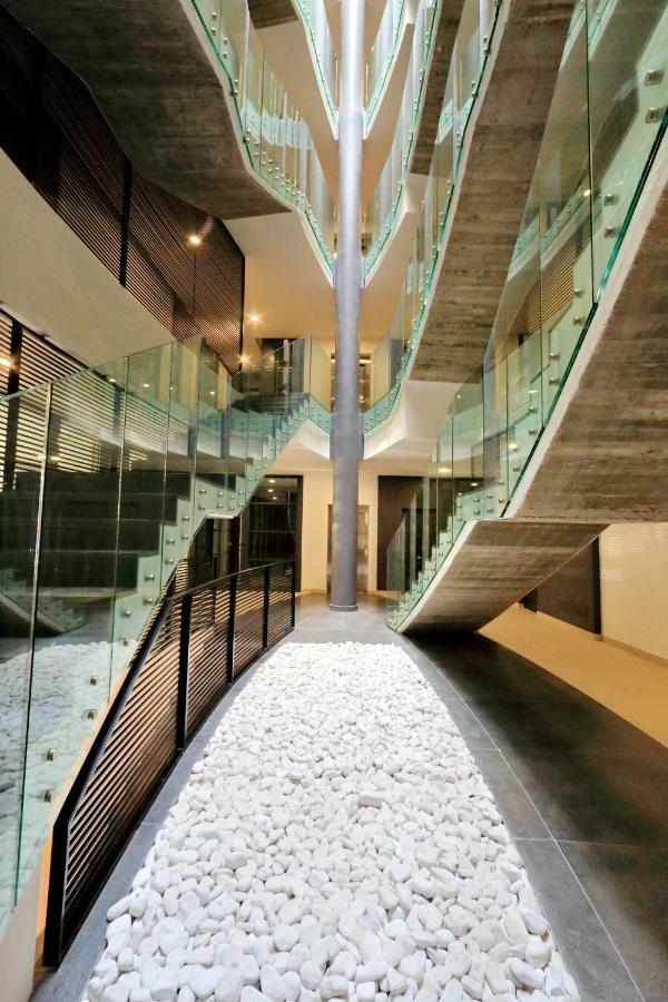 Green Terraced Apartment. 3 Stops From Colosseum Exterior foto