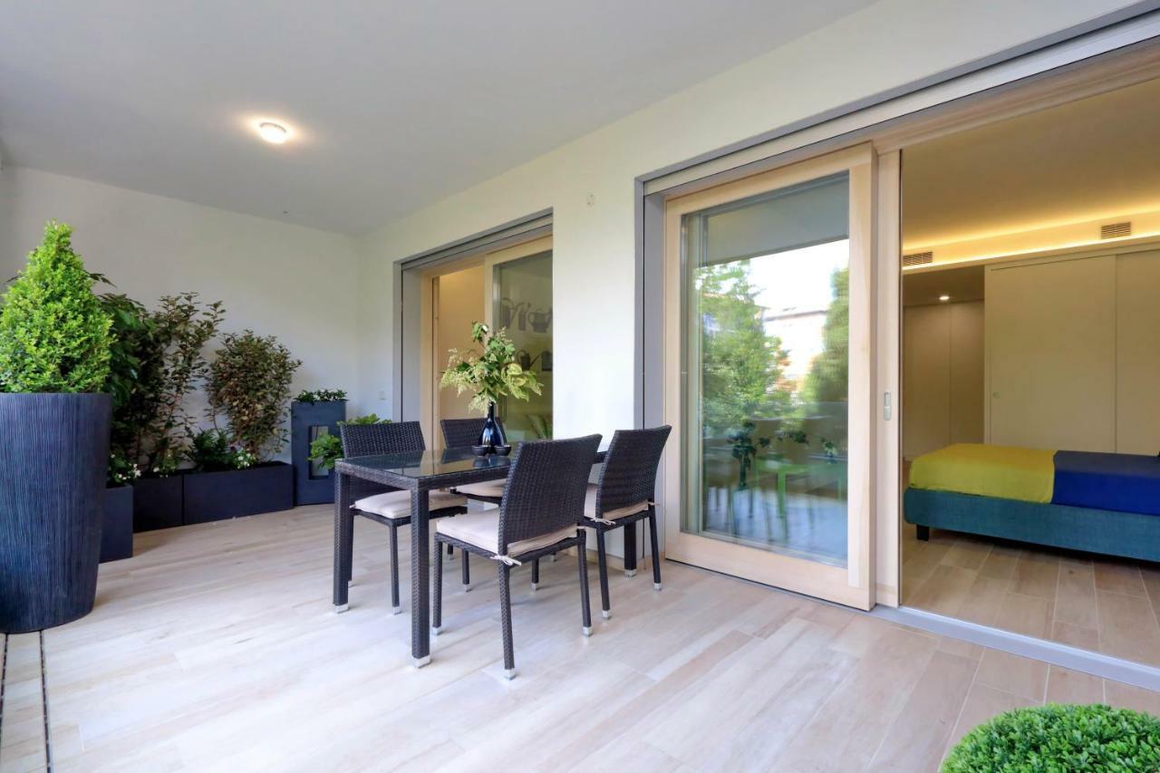 Green Terraced Apartment. 3 Stops From Colosseum Exterior foto