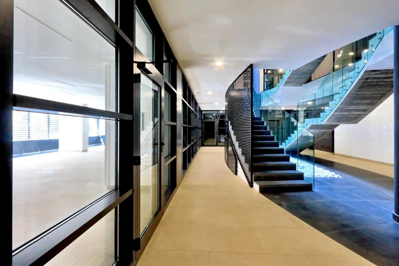 Green Terraced Apartment. 3 Stops From Colosseum Exterior foto